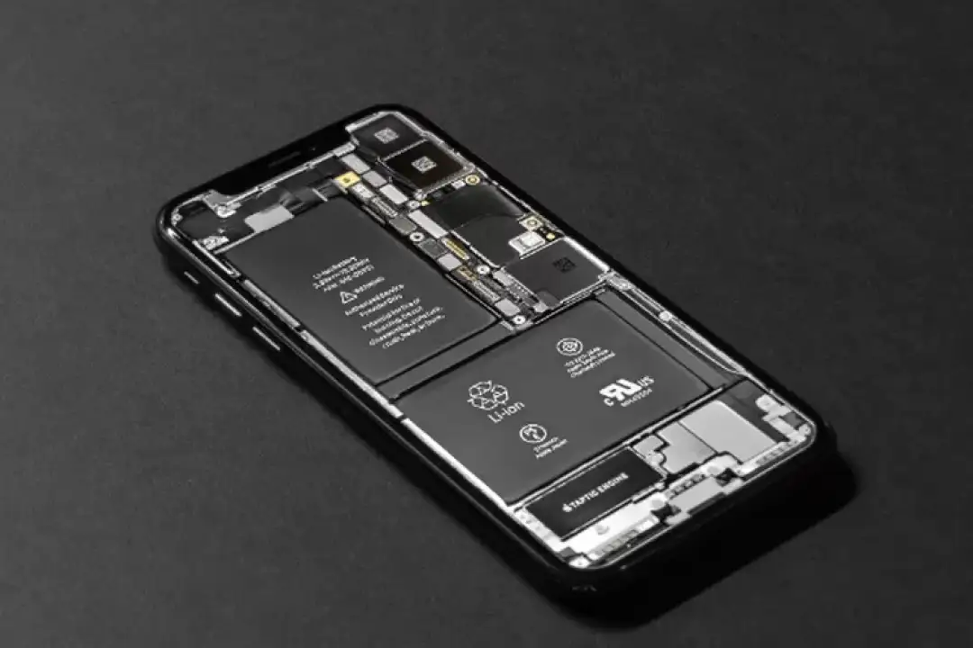 Baterai iPhone 15 Series Terbaru - Bisa Tebak Kapasitasnya? - Image