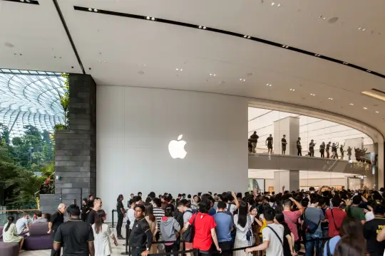 Apple Mau Kembangkan Baterai Sendiri, untuk iPhone 17?