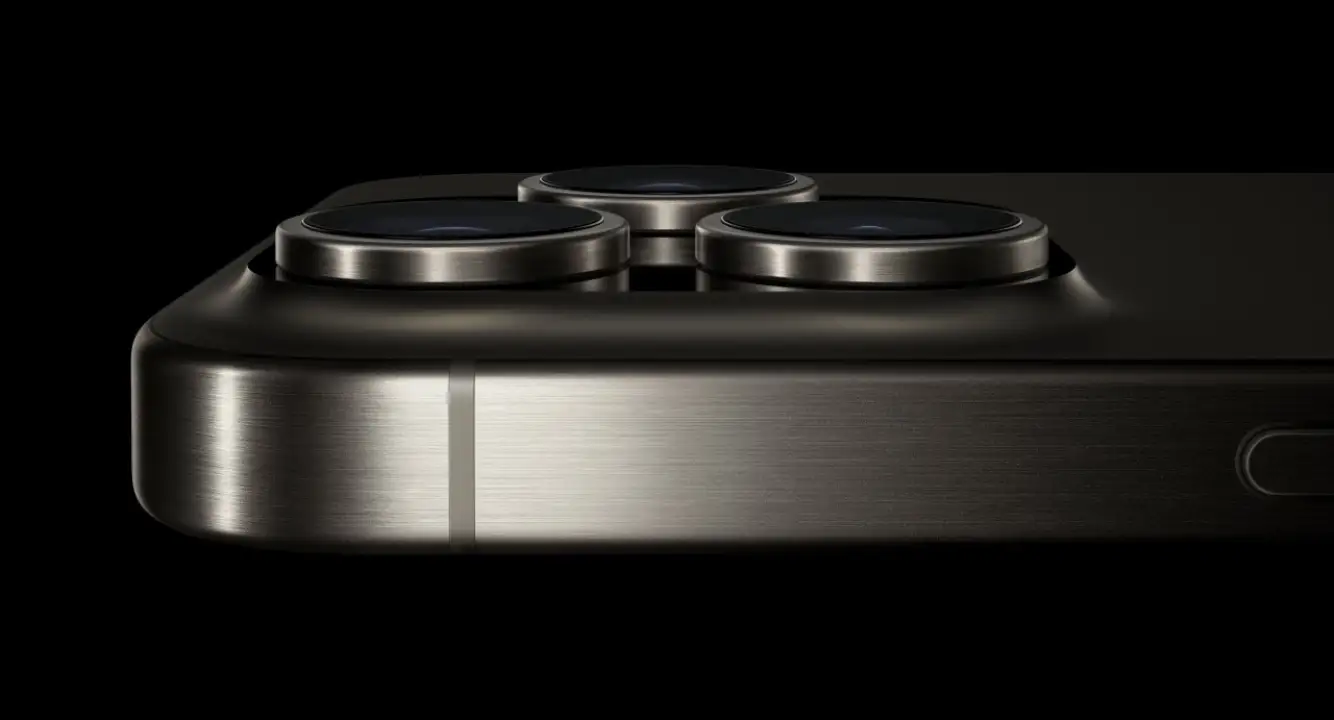 Titanium: iPhone 15 Pro dengan Spek Pesawat Ruang Angkasa! - Image